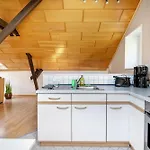 Alte Schmiede Apartamento Kuden